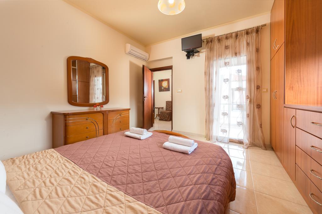 Natura House إياليسوس المظهر الخارجي الصورة