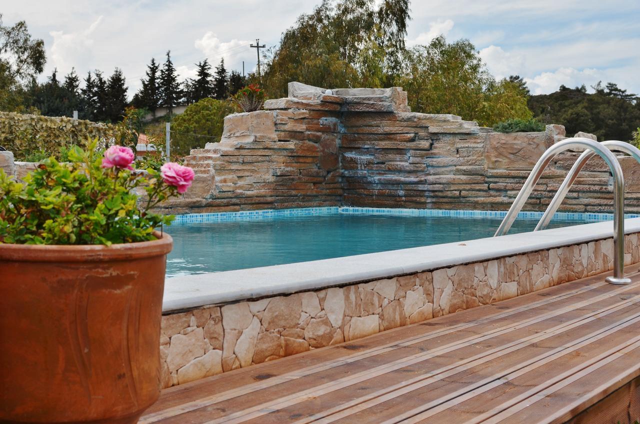 Natura House إياليسوس المظهر الخارجي الصورة